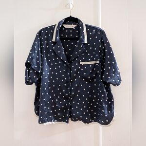🎀$5 Victoria's Secret Navy Polka Dot Blouse